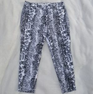 Black/White Ankle Length Pants